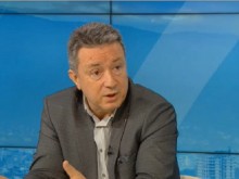 Янаки Стоилов: Има риск за демокрацията в България