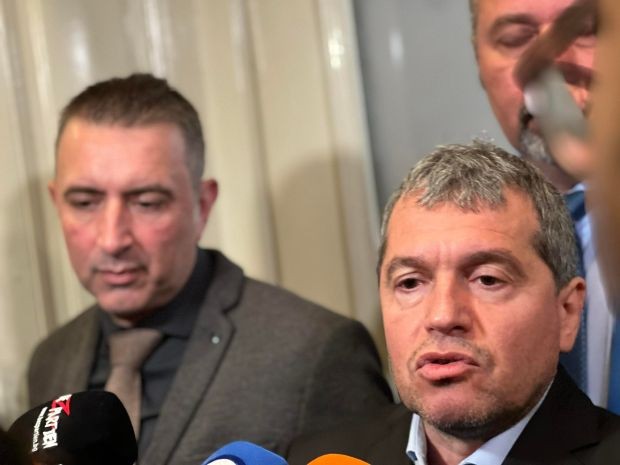Тошко Йорданов: Не сме говорили за съставяне на кабинет с ГЕРБ, ние ще подкрепим правилните неща