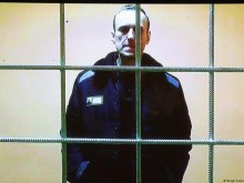 Говорителката на Навални: Подозираме, че е отровен в затвора 