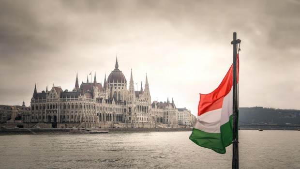 Унгария може да отвори въздушното си пространство за доставката на оръжия за Украйна
