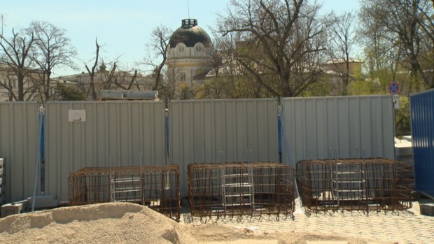 Ремонтът около храм "Св. Александър Невски" няма да попречи на службата за Великден