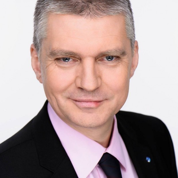 Любомир Аламанов: Изборите са наше право, но трябва да спрем да гласуваме фенски