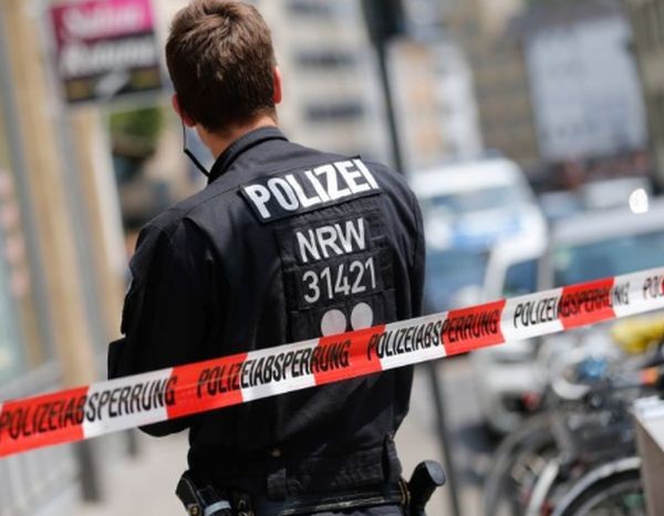 Берлинската полиция е обвинявана в бруталност заради ареста на 45 годишен