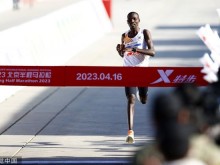 Кениец подобри рекорда на пекинския полумаратон