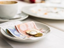 Трябва ли да оставяме бакшиш?