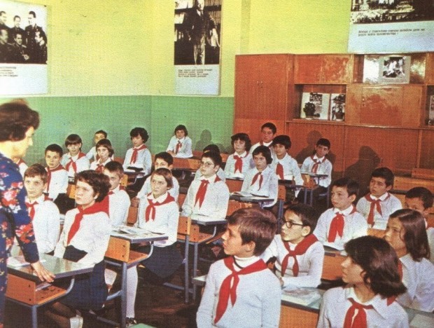 </TD
>По повод предаването Училище мъчилище по Пловдивската обществена телевизия гражданинът