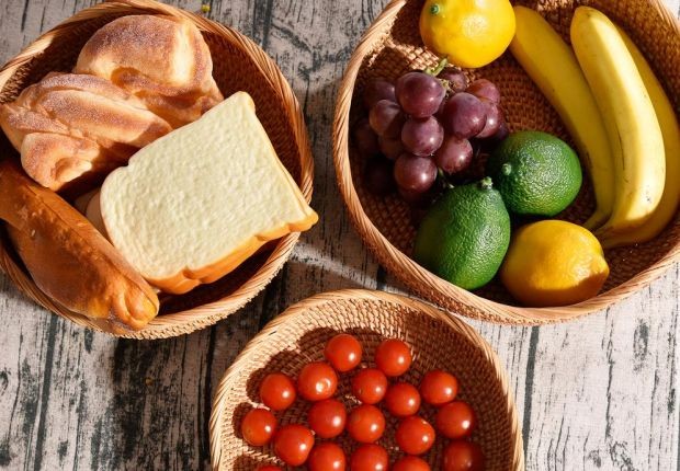 НСИ: Намалява потреблението на домакинствата на хляб, плодове и зеленчуци