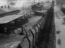 Тя е само на 8 години, когато спасява десетки животи по времето на Холокоста