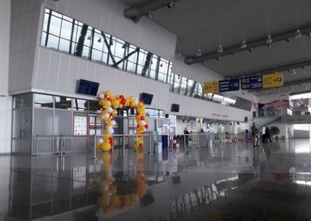 </TD
>Служителите на Летище Пловдив ЕАД са в стачна готовност заради