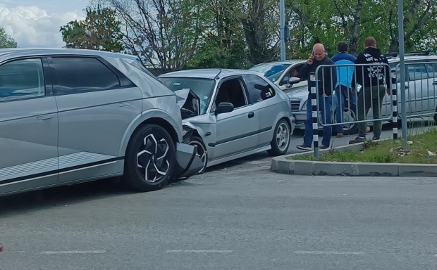 </TD
>Инцидентът на кръговото кръстовище на Рогошко шосе е бил зрелищен,
