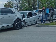 Първи кадри от зрелищната катастрофа в Пловдив