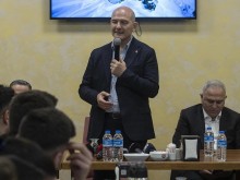 Вътрешният министър на Турция: Целият свят мрази САЩ, Европа е американска пешка