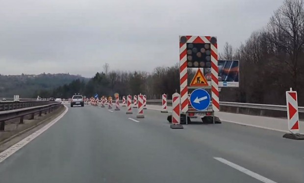 Заради възстановителни дейности в участъка на автомагистрала Тракия утре се