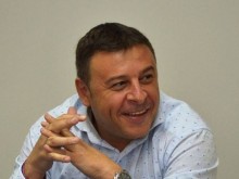 Бивш кмет на Благоевград нарече "пълен смях" твърденията за нарушения в проекта за басейна в "Еленово"