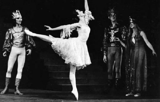 Вера Кирова – кралицата на българския балет, която десетилетия блести