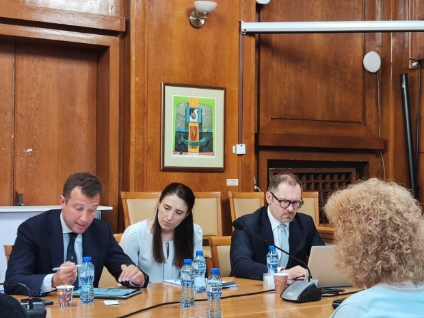 </TD
>Мисия на Европейската инвестиционна банка бе на посещение в Бургас,