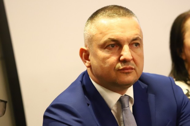 Кметът Иван Портних участва в Международна среща на върха на градовете и регионите в Киев