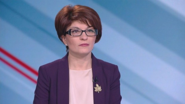 Десислава Атанасова: Най-правилно е бюджетът да се обвърже със създаването на редовно правителство