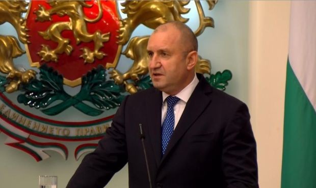 Радев ще участва в церемонията по подписване на декларацията за присъединяването на България към Европейския алианс за батерии