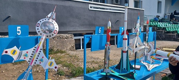 Самолети и ракети летяха над "Хисарлъка"