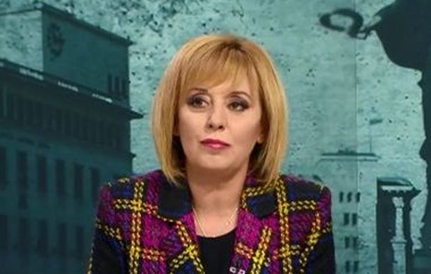 Мая Манолова: "Политическият театър" ще завърши с нови избори