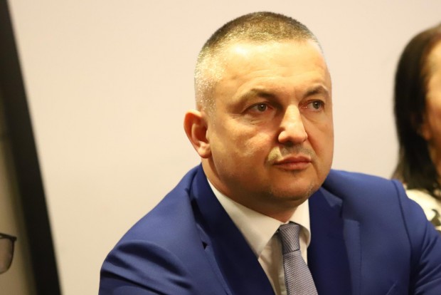 Искането оставката на главния архитект на Община Варна Виктор Бузев