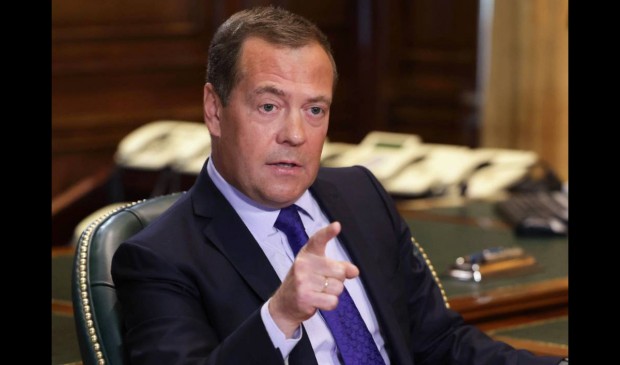 Медведев се закани на лидерите на Г -7 Русия да прекрати зърнената сделка, ако спрат вноса