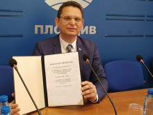 За пръв път: Кандидат за ректор на ПУ публично представи мандатната си програма
