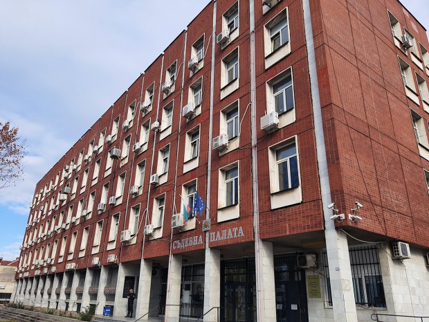 50-годишен обра 82-годишен дядо в Плевенско, прокуратурата го задържа
