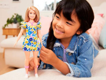 Представиха първата кукла барби със синдром на Даун