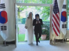 Защо Анджелина Джоли и синът и посетиха Белия дом?