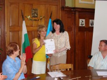 Любителската сцена става международен фестивал