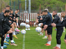Златомир Загорчич взе група от 20 футболисти за мача срещу Септември (София)