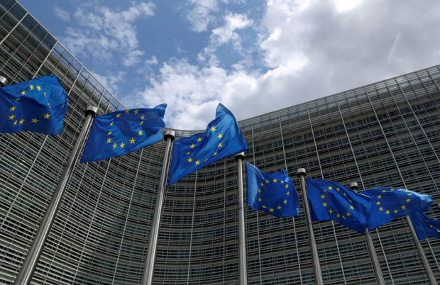ЕС ще настоява дългът му да бъде включен в индексите на държавните облигации
