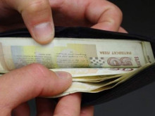 Преподавател по икономика: В София, който получава под 832 лв. е беден, във Видин с 380 лв. – не съвсем