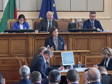 Нинова: Парламентарната република си отива