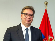 Вучич иска добри отношения с НАТО, но обеща военен неутралитет на Сърбия