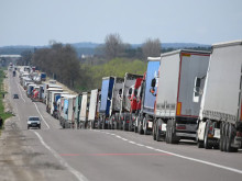ЕК се договори с България и още 4 страни за вдигане на забраната за внос на селскостопанска продукция от Украйна