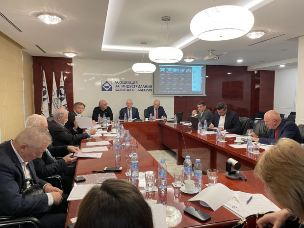 Асоциация на индустриалния капитал в България АИКБ проведе среща с