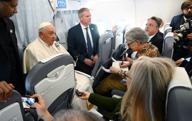 Папа Франциск заговори за тайна мисия в Украйна