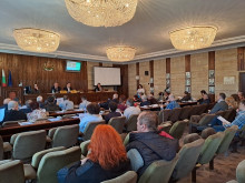 Започнаха дебатите в ОбС - Добрич по темата за ремонта на центъра