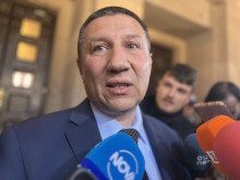 �������� �������: ����������� ������� � �����������, �� ��������� ����� �� ���� ��������� ��� � ������ �� �����