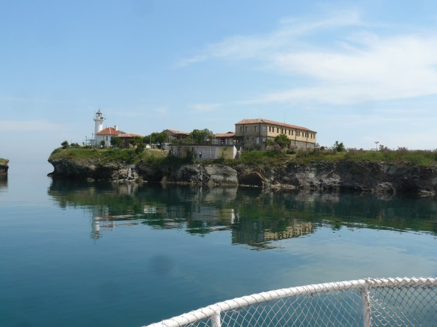 TD Как изглежда остров Света Анастасия през очите на бургаски творци