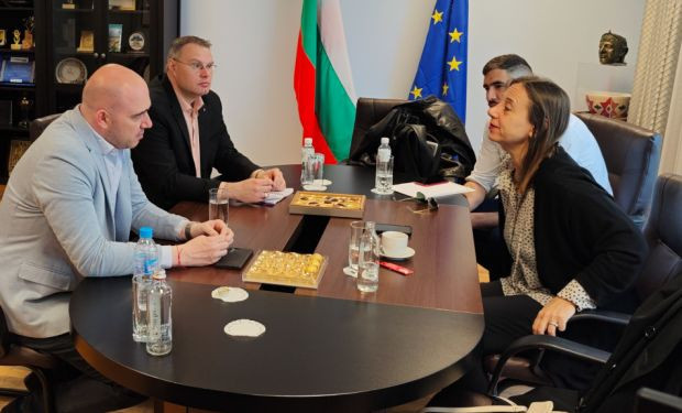 Министърът на туризма Илин Димитров проведе работна среща с директора