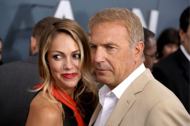 Актьорът Кевин Костнър и съпругата му Кристин Баумгартнер се развеждат след близо 19 години