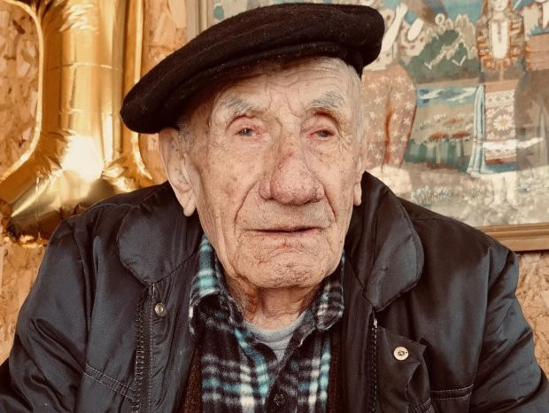 Историята си заслужава 100 годишният Георги е живата история на Балша  Селото
