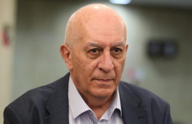 Юрий Асланов: Ние сме бедни, болни и глупави