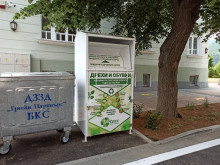Общината поставя още контейнери за отпадъци от текстил и обувки