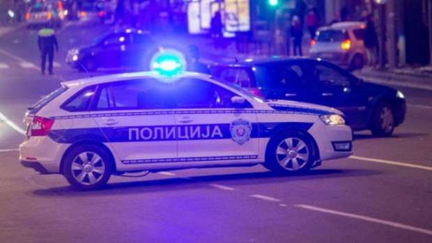 Полицията е обградила нападателя от Младеновац, броят на жертвите му расте