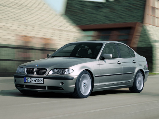 BMW препоръча спирането на три свои модела